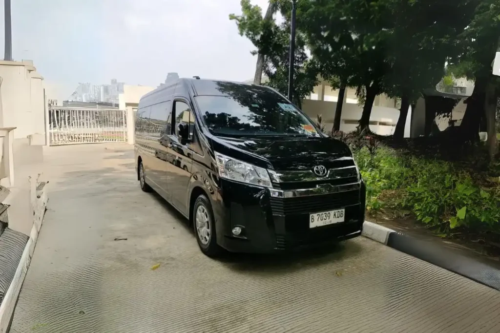 sewa hiace depok Jakarta Trans